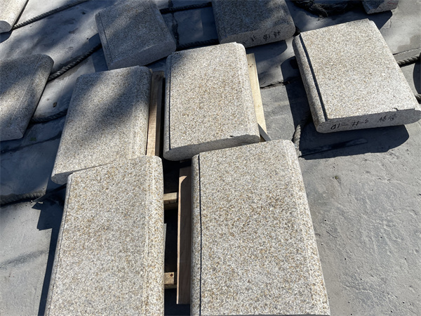 山东黄锈石石材厂家